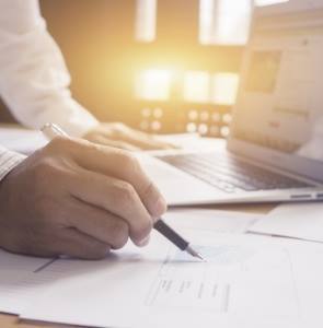 مركز تسوية المنازعات التجارية