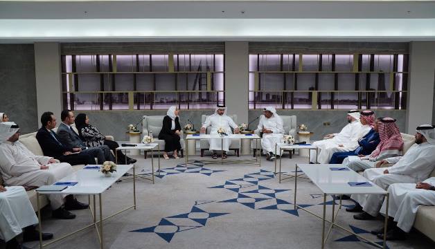 "الغرفة" تستعرض مع "الصناعة" و"السياحة" دور القطاع السياحي في دعم الاقتصاد وزيادة الاستثمارات 