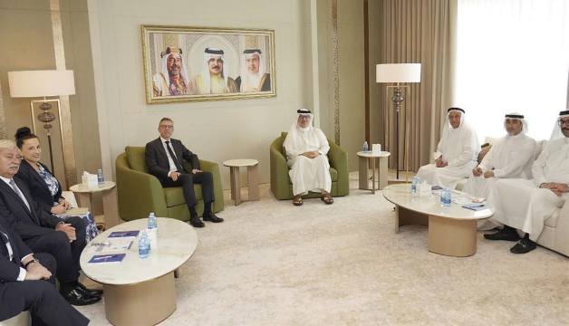 خلال استقباله لسفير الجمهورية الفرنسية.. رئيس «الغرفة»: البحرين بوابة رئيسية لحركة التجارة والاستثمار من وإلى أسواق المنطقة