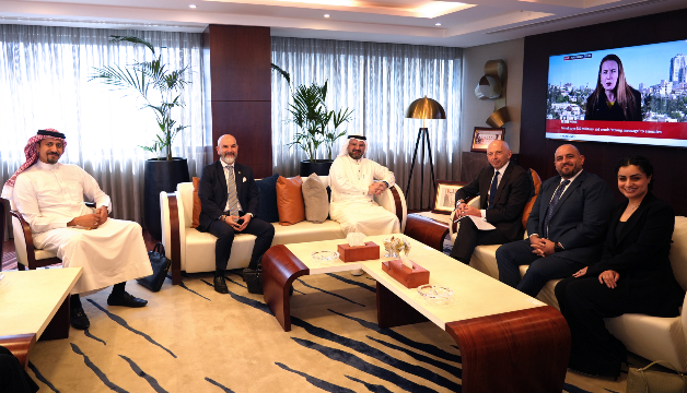 غرفة البحرين تستقبل كبير الخبراء الاقتصاديين لمنطقة الشرق الأوسط وتركيا وأفريقيا وأوروبا الوسطى والشرقية  ببنك HSBC لبحث التوجهات الاقتصادية الإقليمية