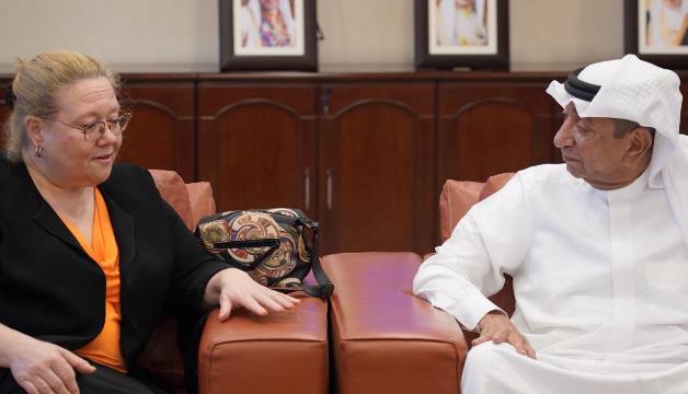 رئيس "الغرفة" يستقبل سفيرة فنلندا ويؤكد: فرص استثمارية واعدة في التعليم والتكنولوجيا والطاقة