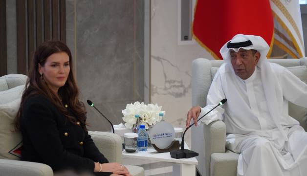 غرفة البحرين تستقبل وفدًا من سيدات الأعمال الروسيات بحضور رئيسة جمعية سيدات الأعمال البحرينية