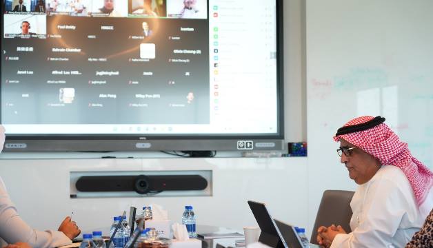 خلال لقاء بين غرفة البحرين وغرفة هونغ كونغ… الخاجة: البحرين تمتلك المقومات لتوسيع آفاق التعاون الاقتصادي مع هونغ كونغ