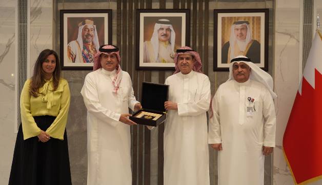 Bahrain Chamber receives Communications Committee of Asharqia Chamber