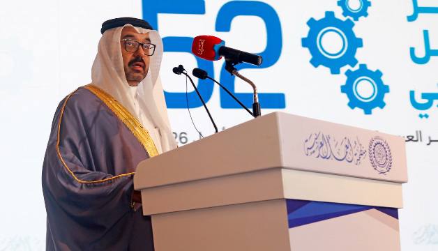 خلال مشاركته في الدورة الثانية والخمسين لمؤتمر العمل العربي... السلوم: توجيهات جلالة الملك بالاستثمار في الإنسان ركيزة لتعزيز التكامل الاقتصادي العربي وتمكين القطاع الخاص
