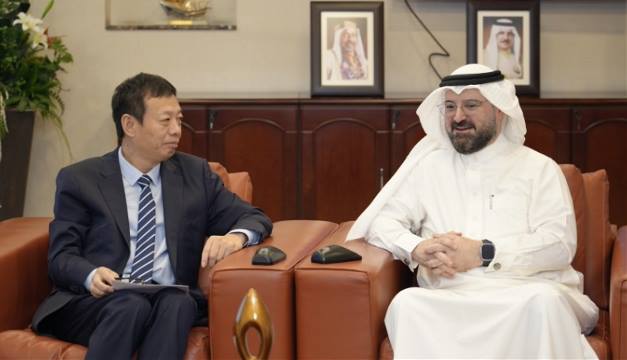       استقبل مستشار بسفارة الصين لدى البحرين ... نجيبي:  الصين تعتبر شريك تجاري واقتصادي موثوق وقوي لدى مملكة البحرين