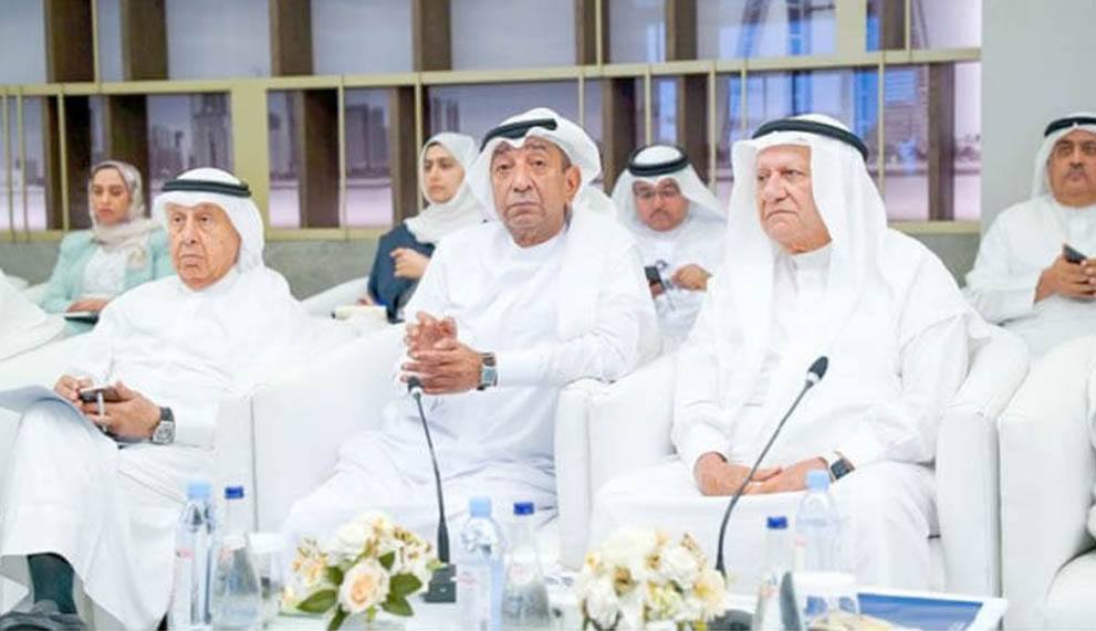 لقاء مع أعضاء المجلس التشاوري لبحث مستجدات برامج عمل الغرفة